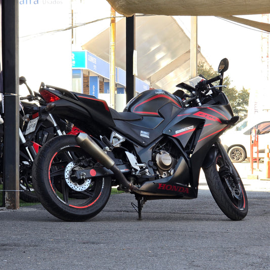 HONDA CBR 300R