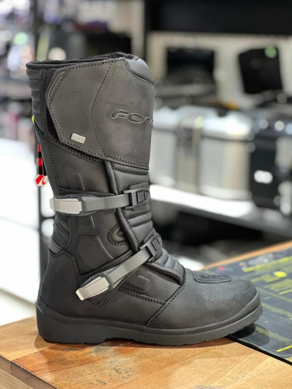 Bota Forma – Cape Horn Black