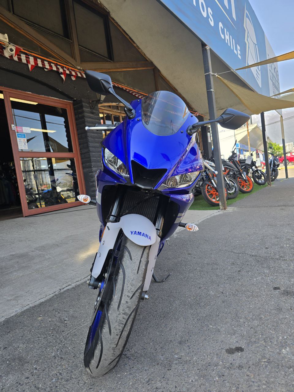 Yamaha R3 2021