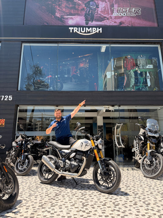 Triumph aterriza en Academia Motos Chile: test rides, sala de ventas y muchas más experiencias