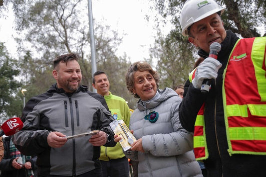 Presentes en el lanzamiento de la campaña del gobierno contra el hilo curado.