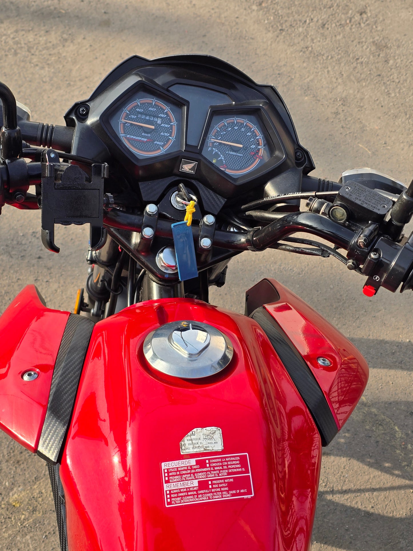 Honda CB125F Twister