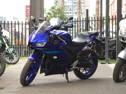 Yamaha R3 2025