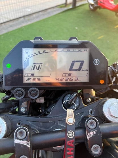 YAMAHA MT03 2023