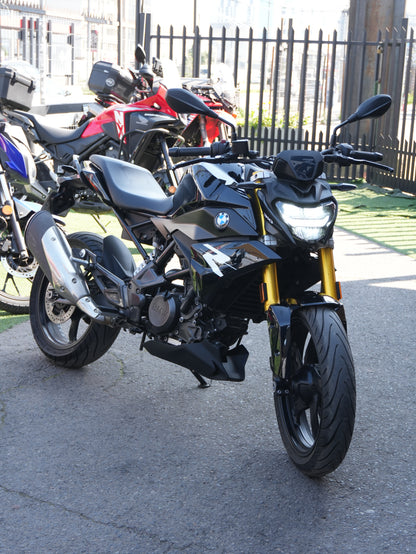 BMW G310R