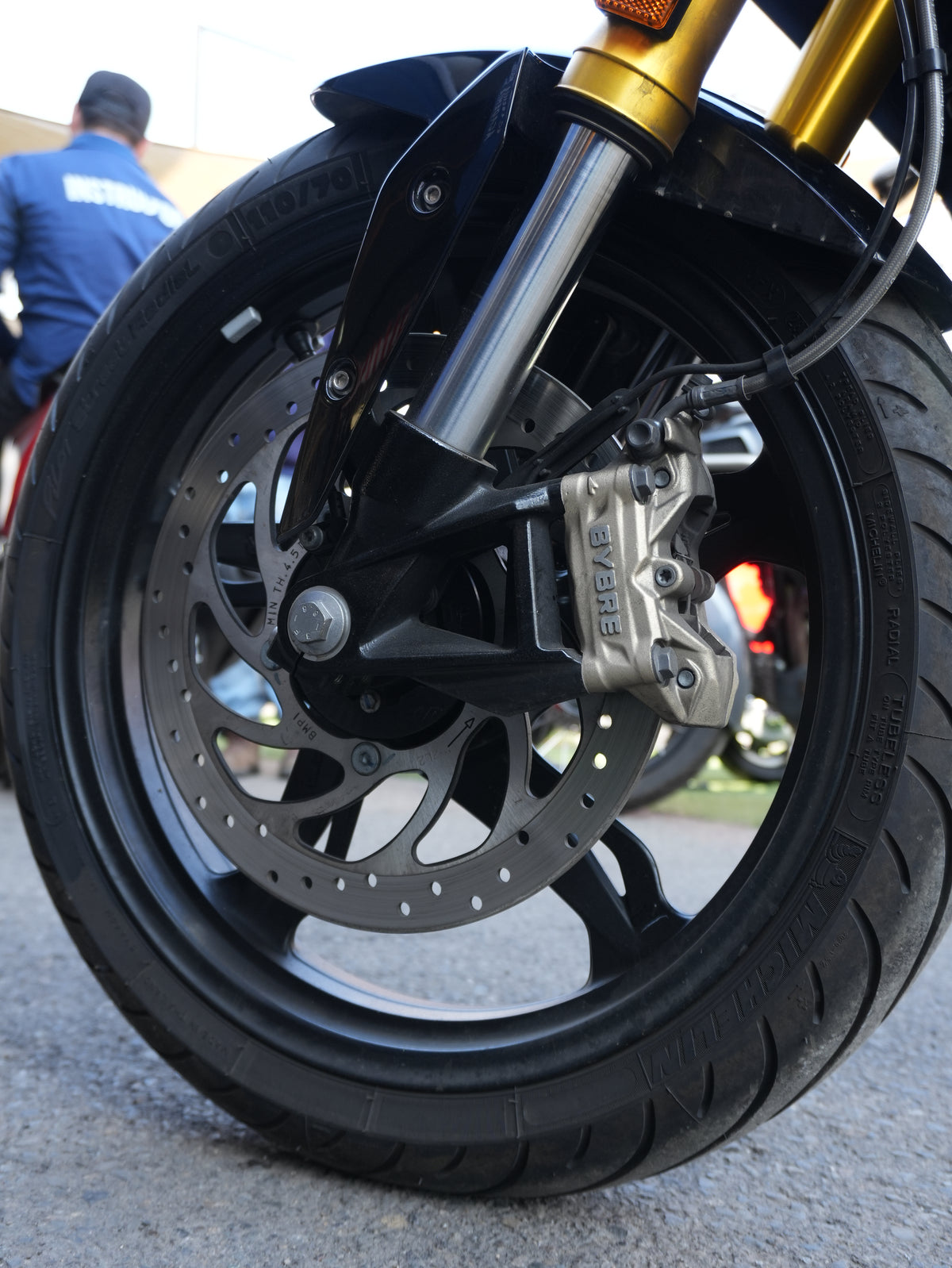 BMW G310R