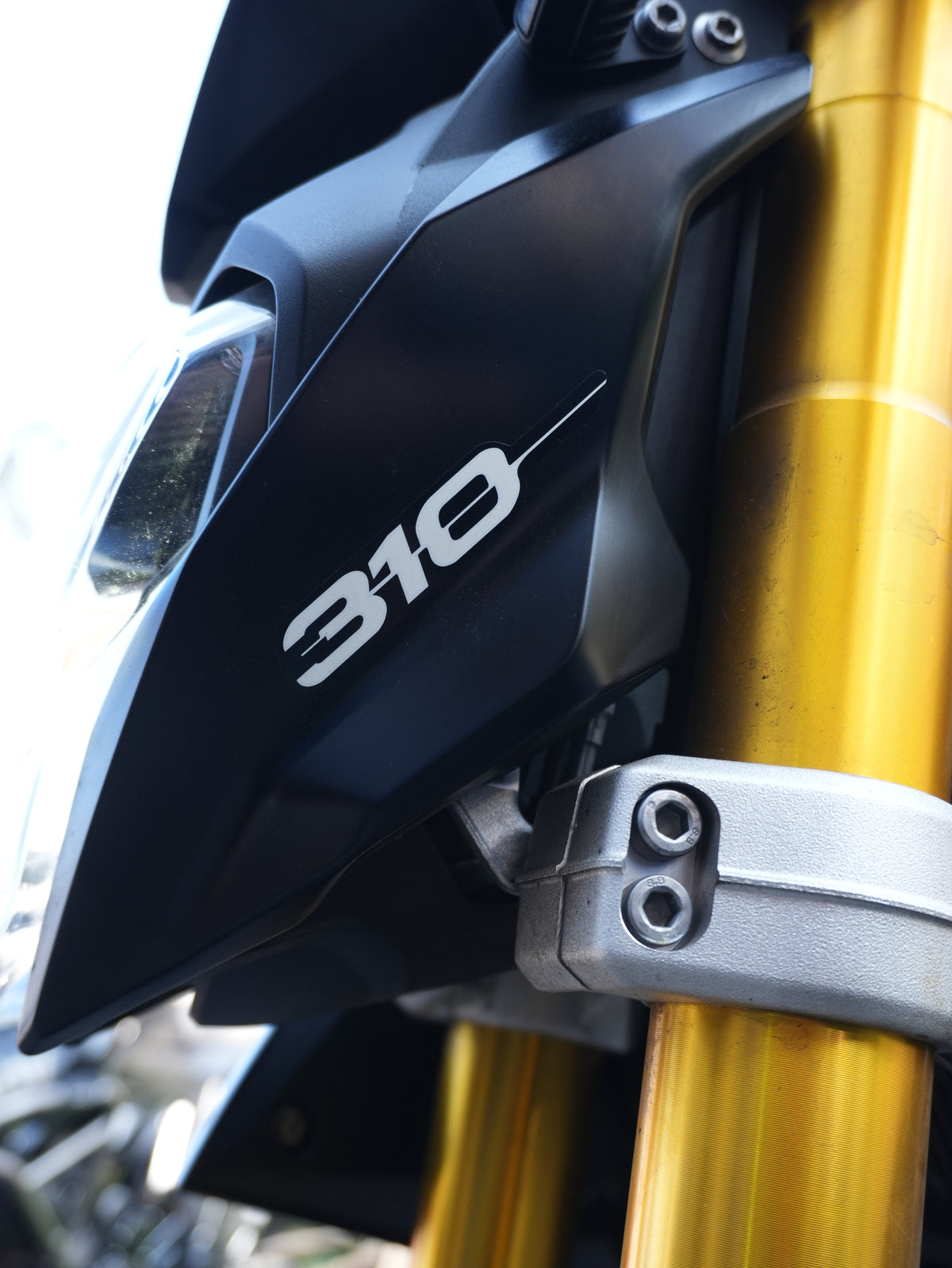 BMW G310R