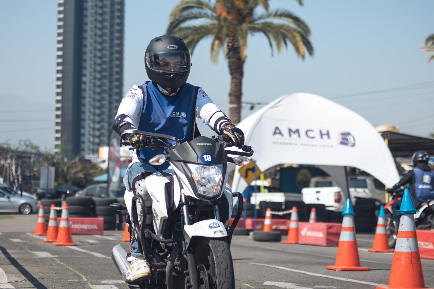 Curso Instructor AMCH formato Online y presencial