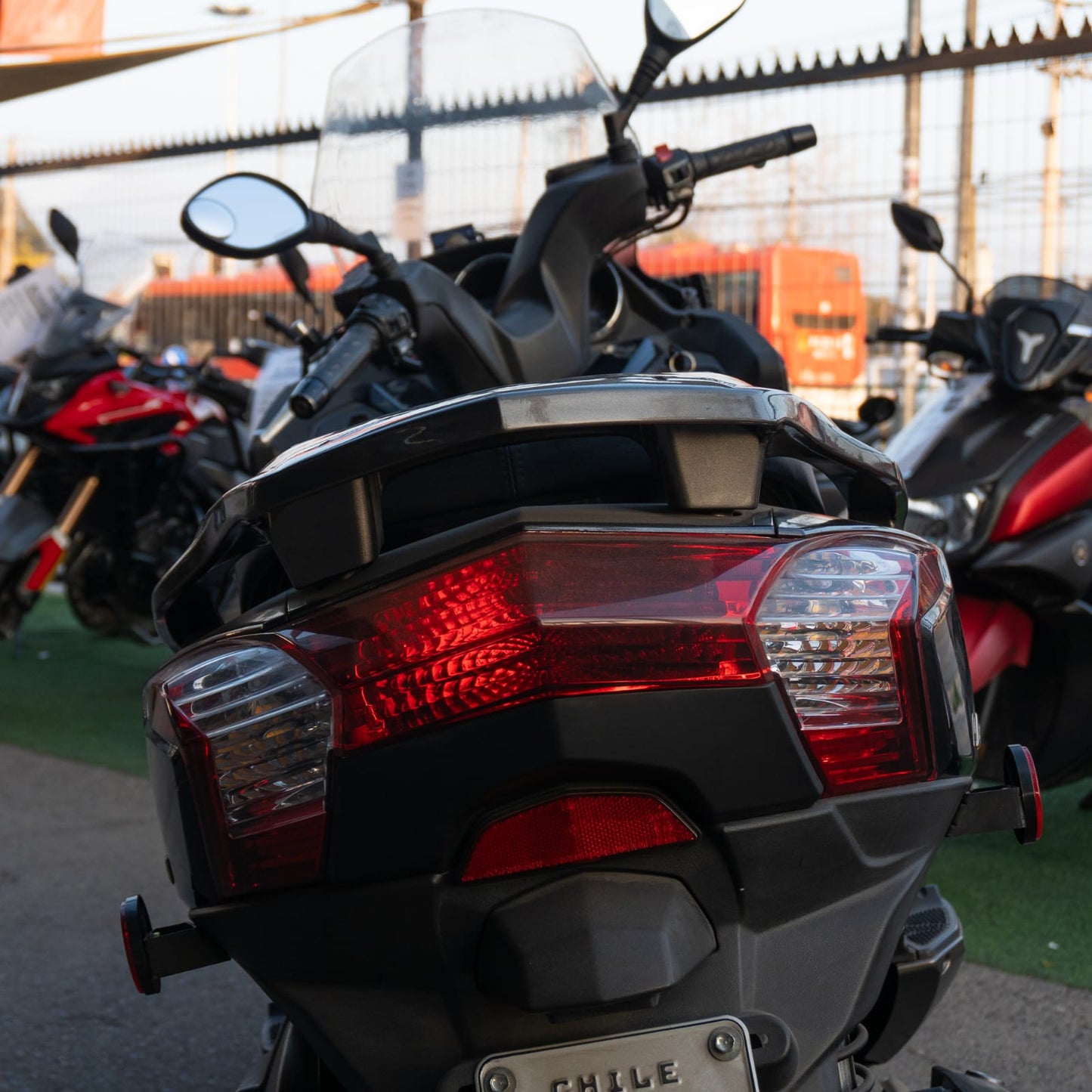 Kymco Downtown 300