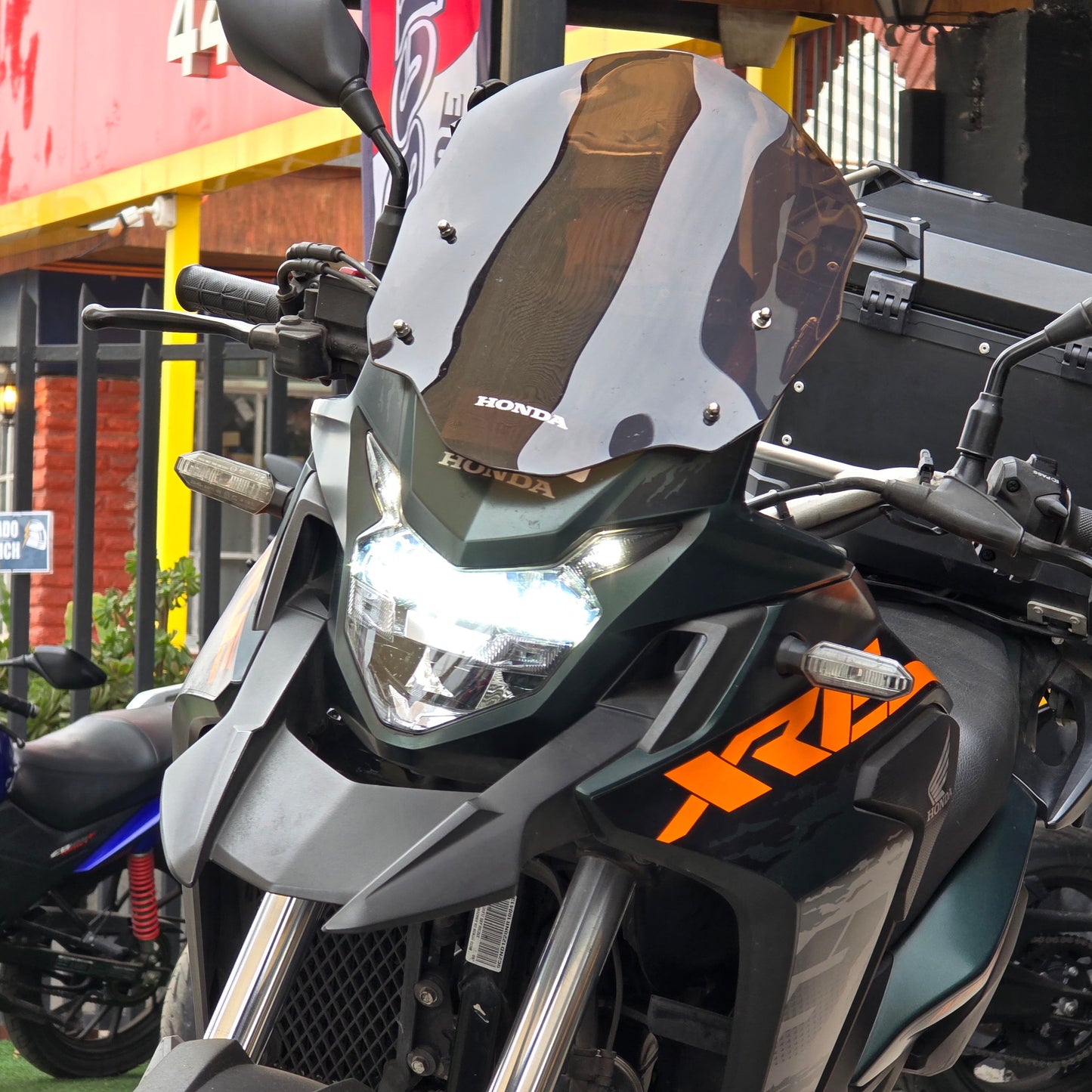 HONDA  XRE 300
